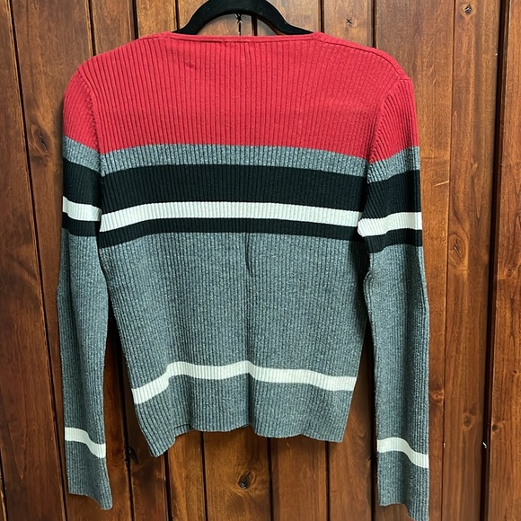 Sweater red, white, gray, and black stripes - Picture 2 of 3